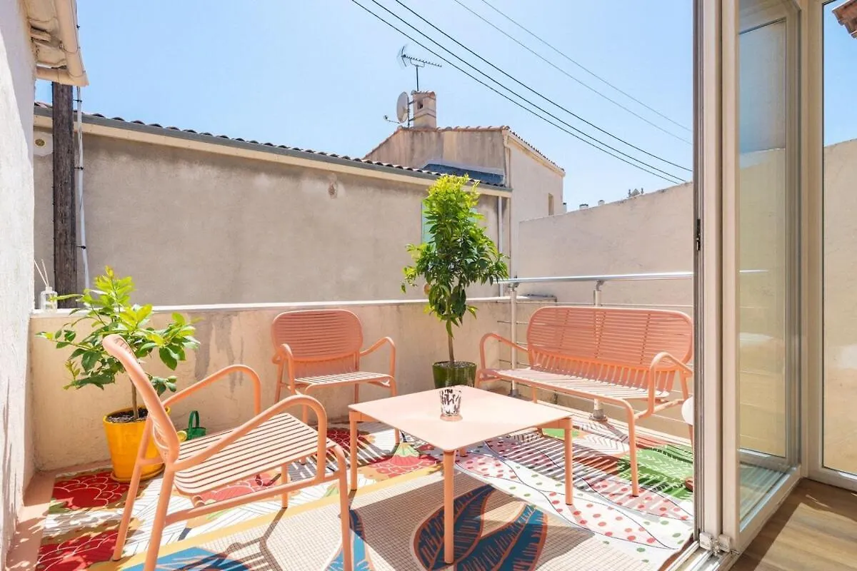 Small Townhouse Roucas Marseille 0*,  France