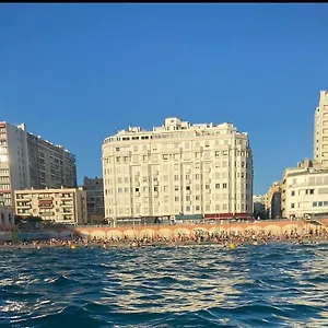 Les Catalans, Vue Appartement