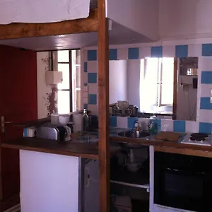 Les Petits Studios/mezzanine Du Panier Appartamento